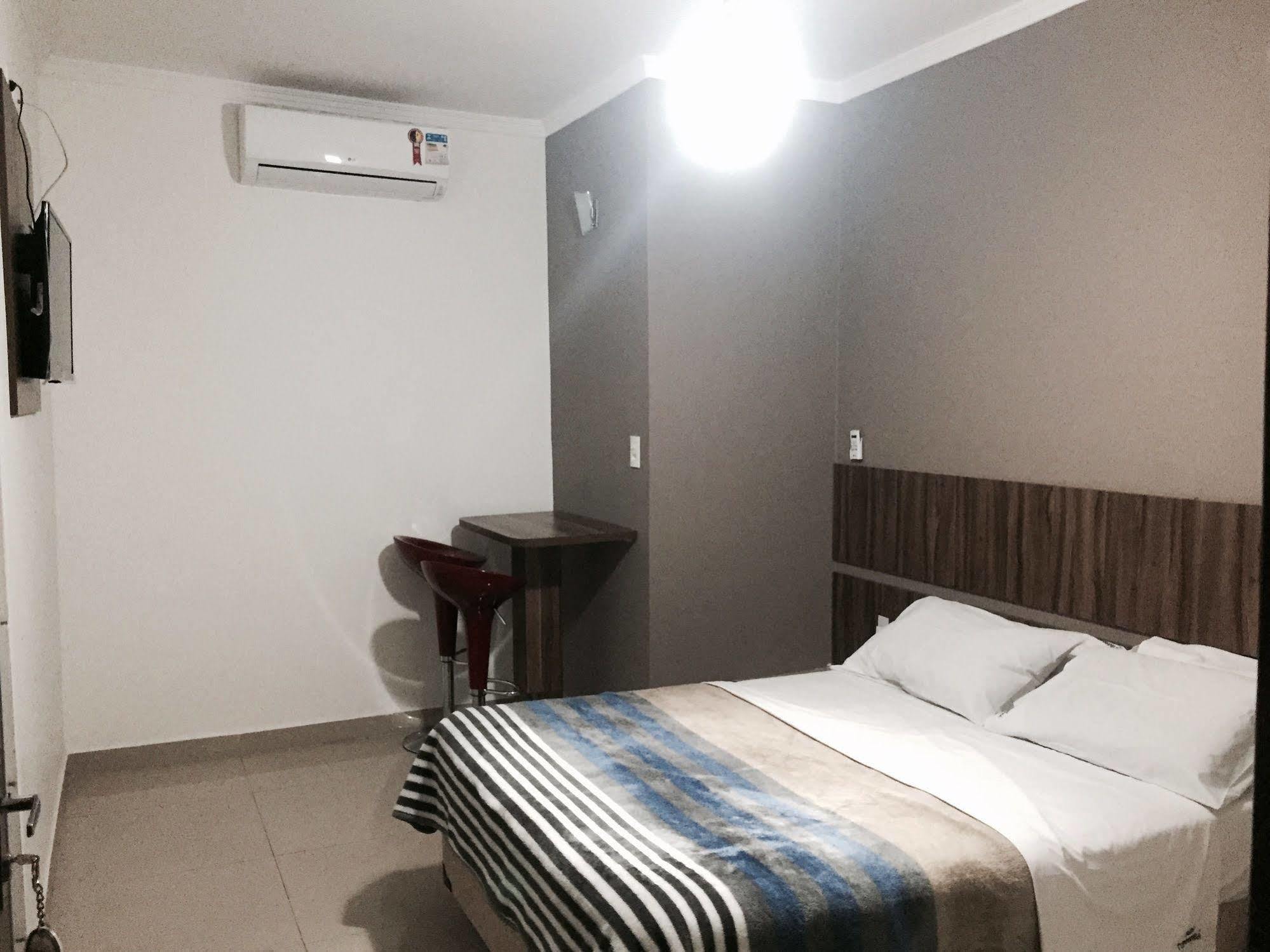 Hotel Tupinamba Гуарульос Екстериор снимка