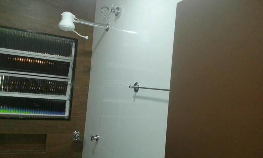 Hotel Tupinamba Гуарульос Екстериор снимка