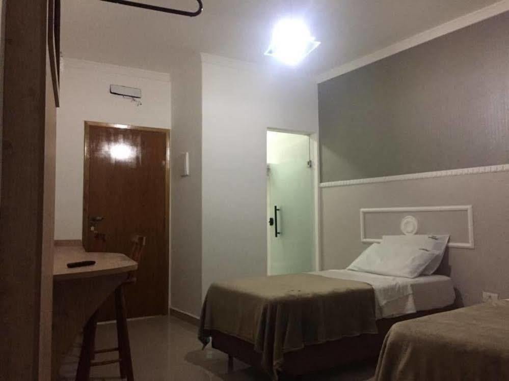 Hotel Tupinamba Гуарульос Екстериор снимка